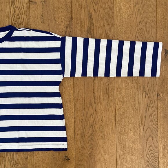 Madewell Oversized Long-Sleeve Crewneck Tee - Picture 8 of 10